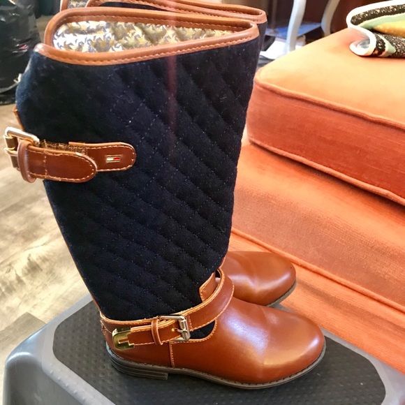tommy hilfiger andrea boots
